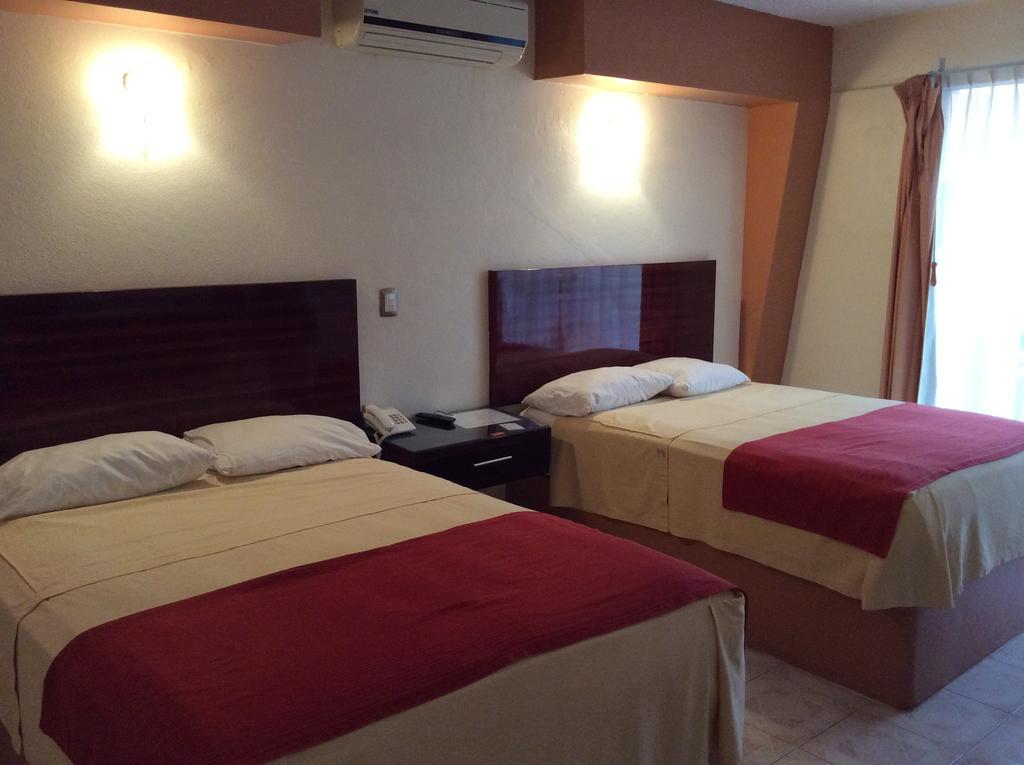 Hotel La Media Luna Inn Huejutla de Reyes Room photo